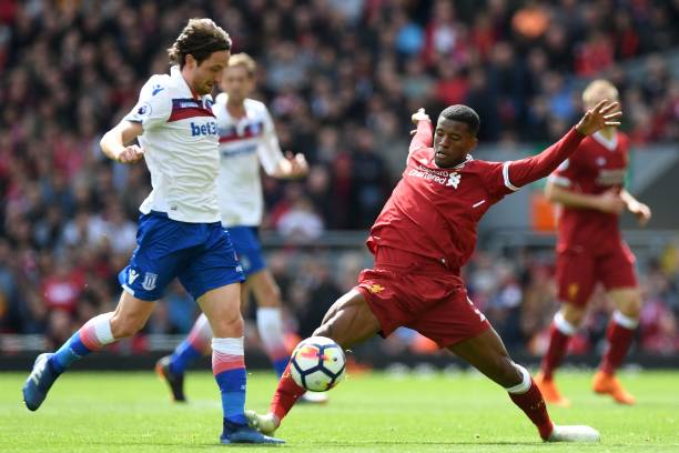 控球稳健 控球稳健