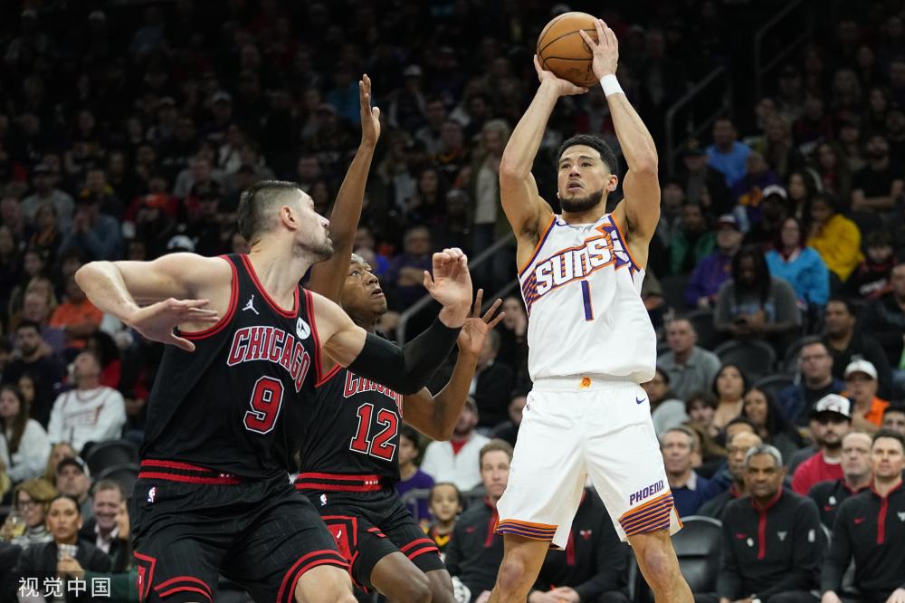 他在場上的 他在場上的