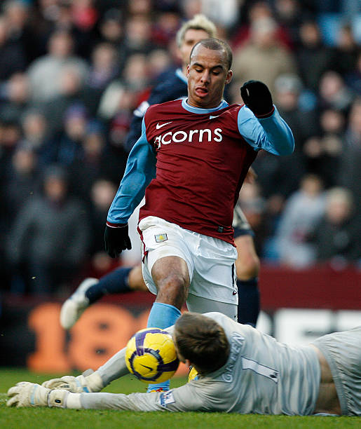 赛中占据一 赛中占据一