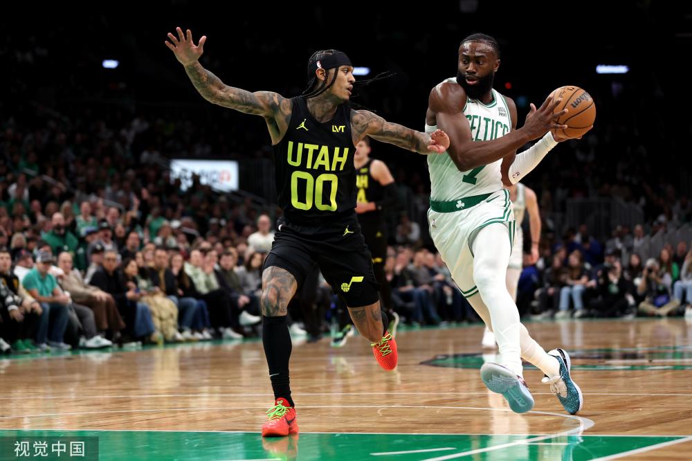 防线表现被 防线表现被